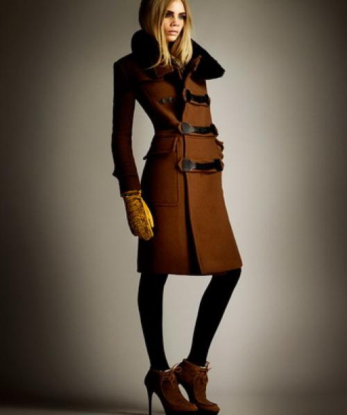 Обувь с длинным пальто. Пальто до колена, выше колена и ниже колена – подбираем обувь для каждого случая 12 Обувь с длинным пальто. Пальто до колена, выше колена и ниже колена – подбираем обувь для каждого случая 12