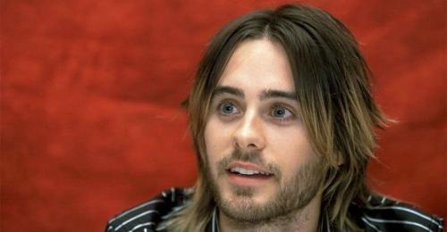 Мужская причёска с длинными волосами. Длинные мужские прически: кому идут, фото и виды