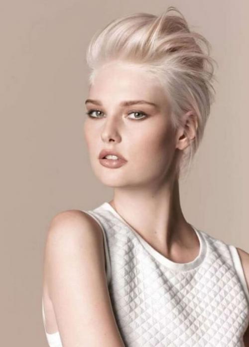 Короткие стрижки для тонких волос 2019. Короткие женские стрижки 2020-2019 года на тонкие волосы