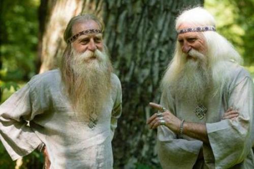 Длинные волосы сила женщины или накапливает негативную энергию. Сила длинных волос