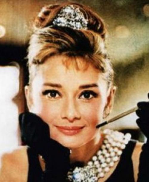 Сделать прическу, как Одри Хепберн. Знаменитая прическа в стиле ретро 60-х Одри Хепберн