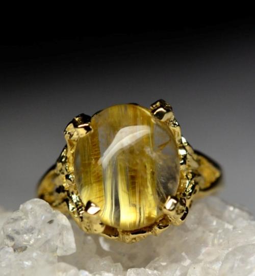 Камень волосатик магические свойства и кому подходит. Магические свойства