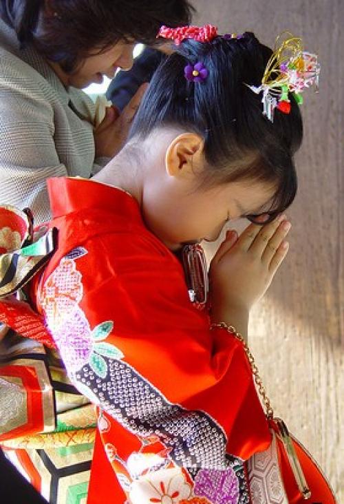 Прическа нагисы Шиота, как сделать. Как сделать японскую прическу для девочки - мастер класс.