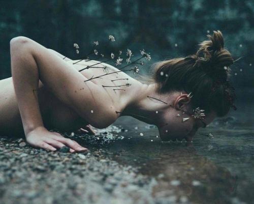 В чем по ведам Женская сила. Ведические женщины, остановитесь! Мысли психолога