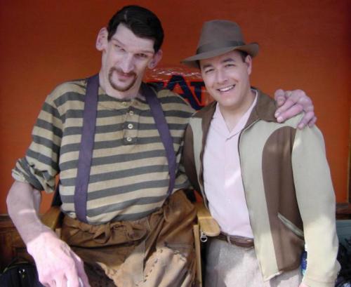 Самая большая шея в обхвате. За какие самые длинные части тела эти люди попали в Книгу рекордов Гиннеса? (10 фото)