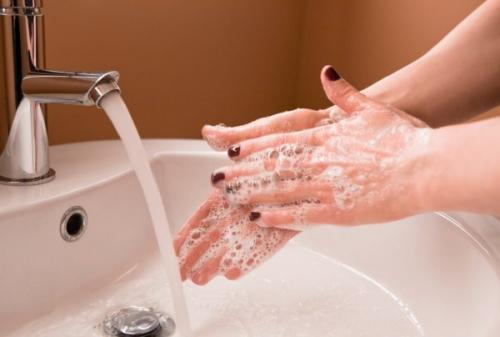 Глубоко вросший волос шишка. Как удалить шишку от вросшего волоса