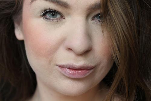 Румяна в шариках фаберлик. Faberlic Румяна в шариках «Жемчужная россыпь»&Тушь для ресниц «Неизменный черный»