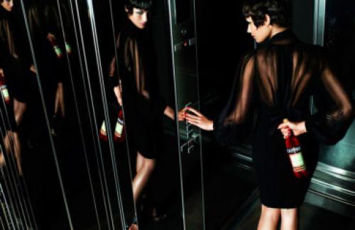 Чем перманентный макияж бровей отличается от микроблейдинга бровей. 