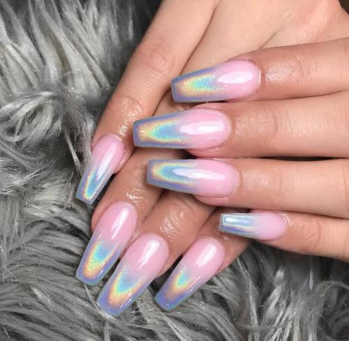 Градиент на ногтях, как сделать в домашних условиях. Что такое градиент в маникюре, особенности в подготовке дизайна и выборе цветов