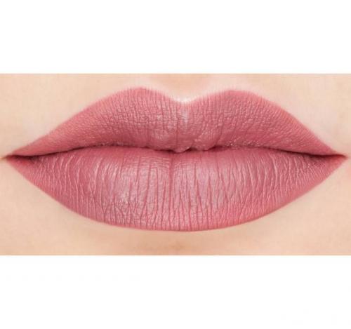 Матовые губные помады: обзор