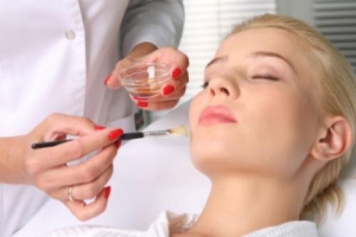 Виды чисток лица в косметологии. Виды чистки лица у косметолога