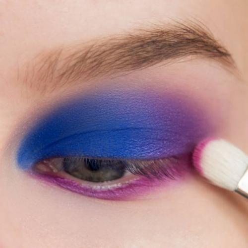 Макияж для голубых глаз и светлых волос. Популярные техники макияжа глаз