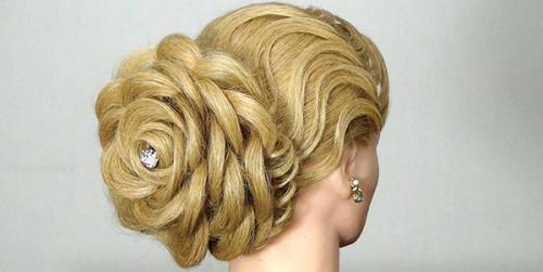 Как сделать розу на голове из волос. Умопомрачительная роза из собственных волос: учимся создавать прекрасное своими руками