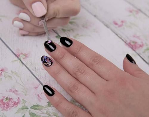 Как сделать маникюр с дизайном Битое стекло. Пошаговая инструкция: как сделать «битое стекло»