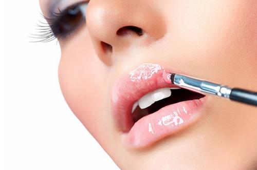 Польская профессиональная декоративная косметика. Особенности