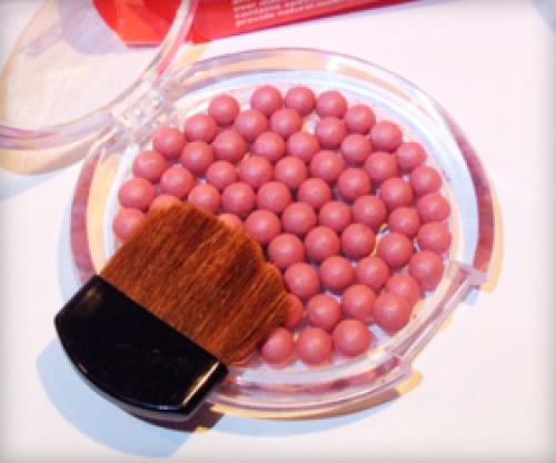 Румяна в шариках. Шариковые румяна — какие выбрать и как пользоваться