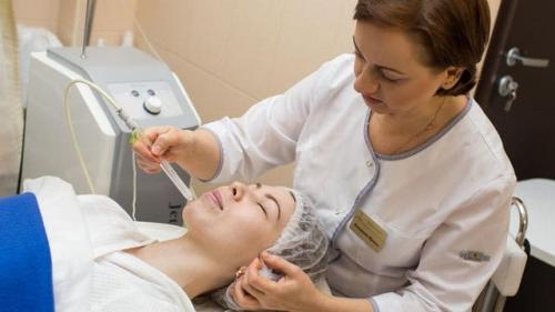 Убрать мешки под глазами с помощью инъекций. Уколы от мешков под глазами — эффективны или нет