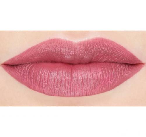 Матовые губные помады: обзор