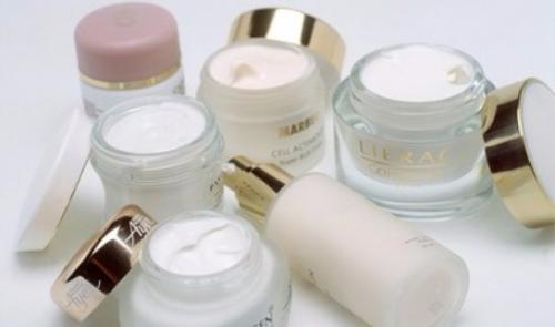 Увлажняющий крем для лица для жирной и проблемной кожи. Какими свойства обязательно должны быть у крема для проблемной кожи лица?