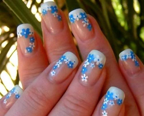 Как нарисовать цветы на ногтях в домашних условиях. Цветы на ногтях: как рисовать маникюр с цветами