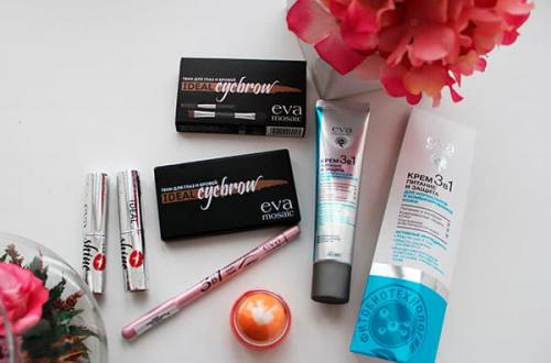 Восстанавливающий крем для кожи вокруг глаз. Обзор антивозрастных кремов от морщин