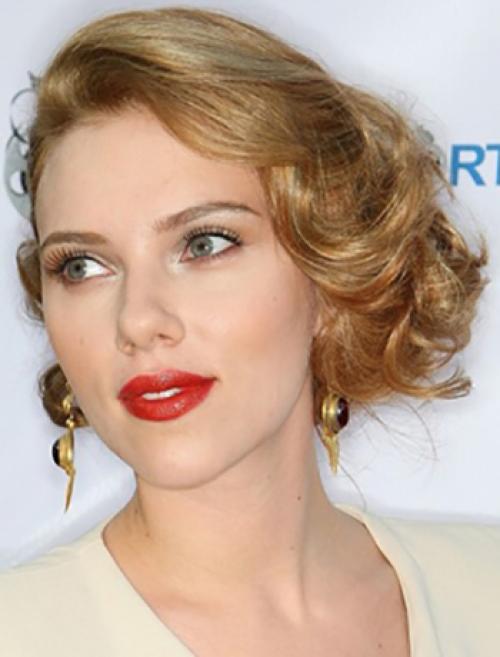 Прическа с завитыми локонами на короткие волосы: фото и пошаговая инструкция