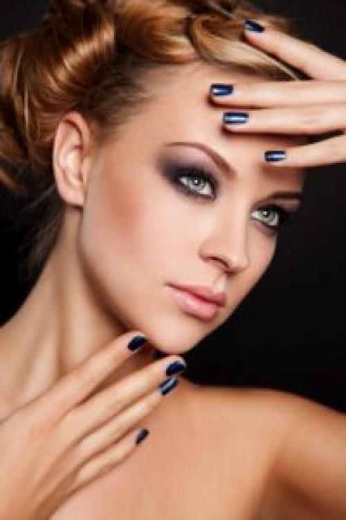 Макияж для близко посаженных глаз и нависшего века. Тонкости макияжа для нависшего века с пошаговыми уроками