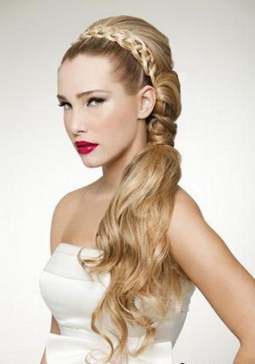 Свадебная прическа на длинные волосы в греческом стиле. Выбор свадебной прически: фотоварианты греческих свадебных причесок