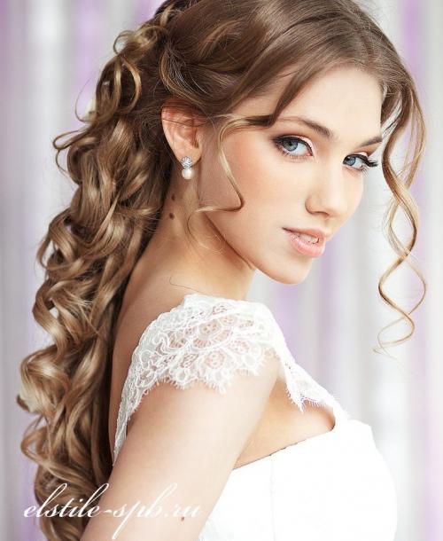 Свадебная прическа на длинные волосы в греческом стиле. Выбор свадебной прически: фотоварианты греческих свадебных причесок