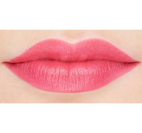 Матовые губные помады: обзор