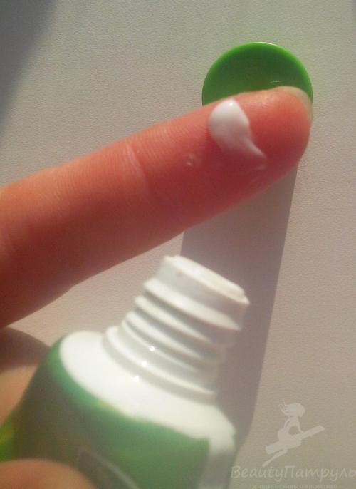 Крем для лица Чистая линия дневной легкий Увлажняющий. Мой отзыв о дневном креме для лица «Легкий увлажняющий» от компании «Чистая линия»