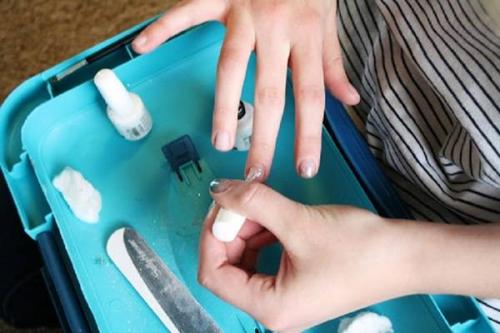 Как сделать градиент на ногтях гель-лаком кисточкой пошагово. Оригинальный градиент на ногтях гель-лаком с блесткамии кисточкой — пошаговые фото, видеоуроки