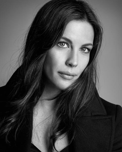 Макияж для зимнего цветотипа с серыми глазами. Идеальный макияж для цветотипа Зима