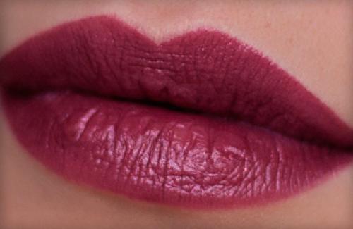Помада матовая цвет сливы. Кому идет помада сливового оттенка