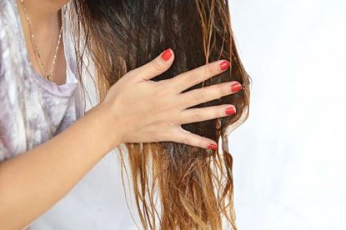 Маска для волос с коньяком и яйцом