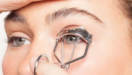 Как с помощью косметики увеличить глаза. Как увеличить глаза с помощью макияжа