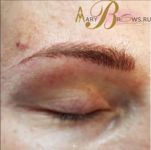 Чем отличается перманентный татуаж бровей от микроблейдинга. Немного о микроблейдинге