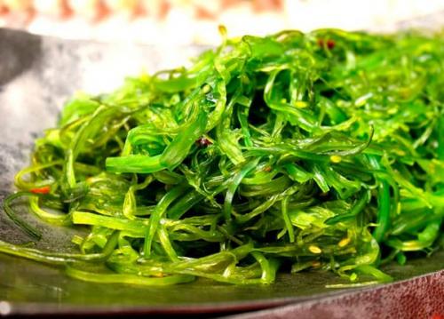 Натуральные крема для кожи вокруг глаз. Как выбрать хороший крем для век