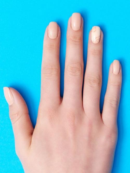 Как рисовать розу на ногтях пошагово. Как нарисовать розы на ногтях: поэтапная инструкция