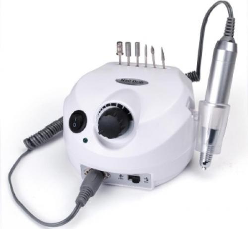 Что такое обрезной маникюр и аппаратный. Какой маникюр лучше: аппаратный или обрезной