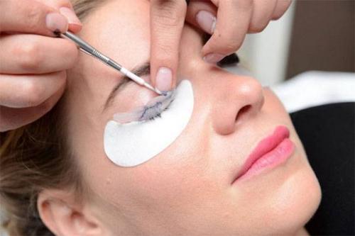 Что это такое ламинирование ресниц? Какой эффект получается в результате?