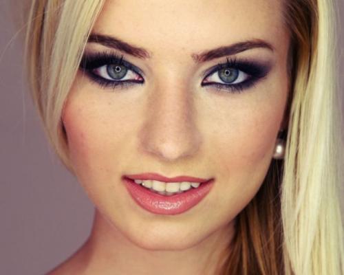 Дневной макияж для блондинок с серо голубыми глазами. Золотые правила макияжа