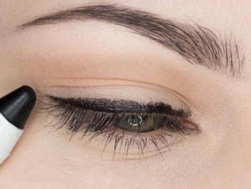 Дневной макияж для серо-зеленых глаз. Серо-зелёные глаза: как сделать макияж?