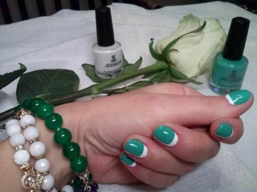 Как сделать лунный маникюр пошагово в домашних условиях: фото с трафаретом и без