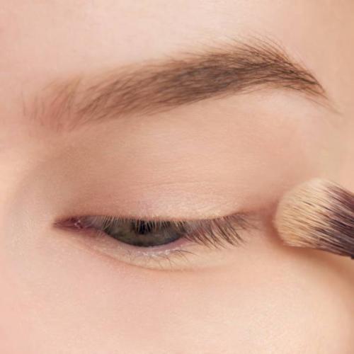 Легкий дневной макияж для голубых глаз пошагово. Популярные техники макияжа глаз