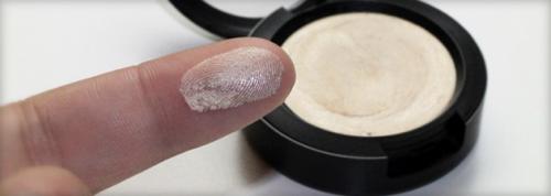 Что такое консилер и хайлайтер для лица. Что такое консилер и хайлайтер?