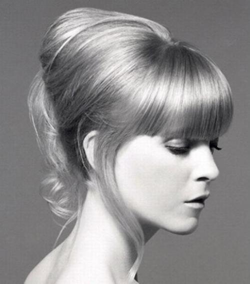 Как сделать челку не обрезая волосы. Челка без обрезания волос – кардинальные перемены без кардинальных мер