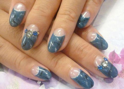 Лунный маникюр шеллаком, как делать. Как сделать лунный маникюр шеллаком в домашних условиях