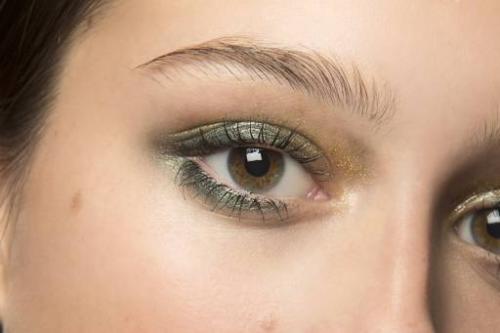 Макияж для круглых карих глаз: правила и идеи