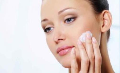 Какой крем от морщин лучше после 35 лет. Хороший крем от морщин после 35 лет: рейтинг лучших косметических средств на рынке